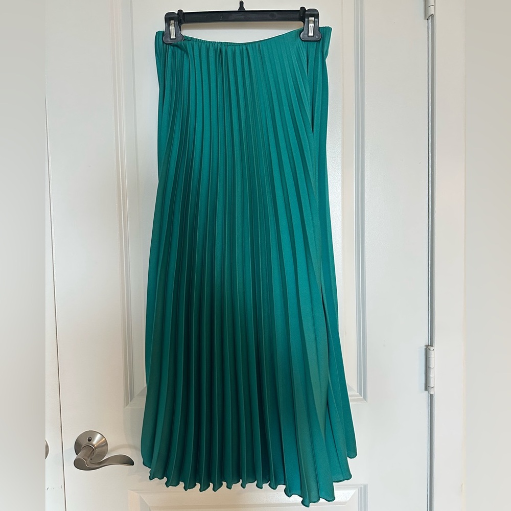 Zara Teal Pleated Green Skirt Size S